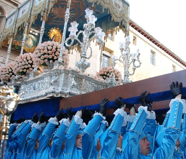 Trono de la Virgen de los Dolores del Paso Azul en la Semana Santa de Lorca